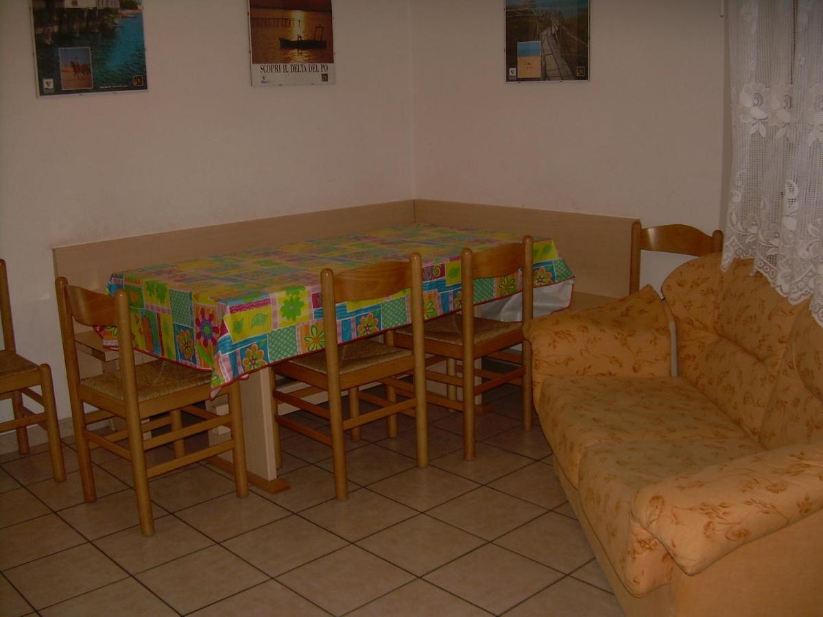 Villa Annalisa Rosolina Mare Exteriör bild